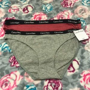 SOLD 🛑 Calvin Klein 2 Pack Cotton Bikinis